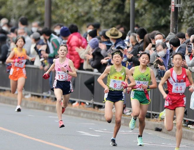 日本女子马拉松最好成绩_日本马拉松女选手跪着爬到终点_日本女子马拉松